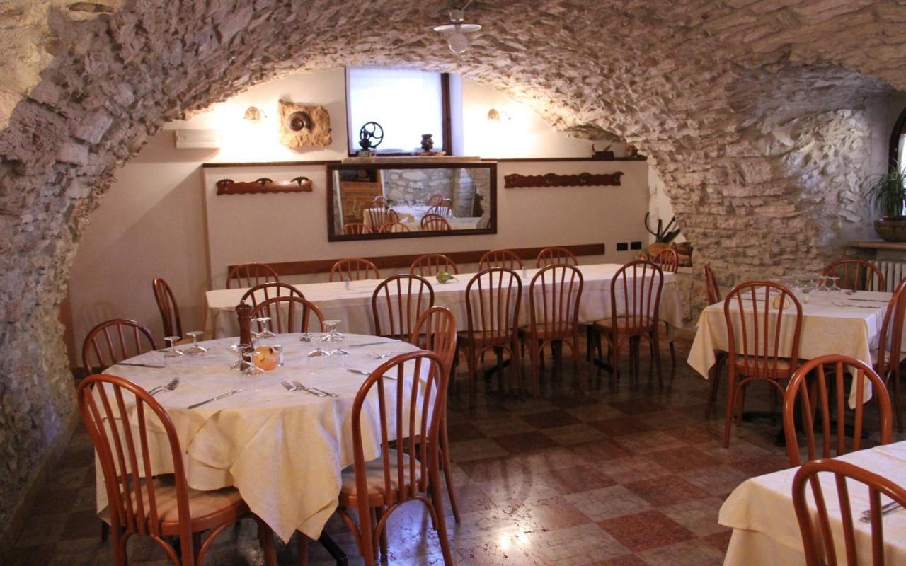 Albergo Speranza Spiazzi Di Monte Baldo Spiazzi Di Caprino エクステリア 写真
